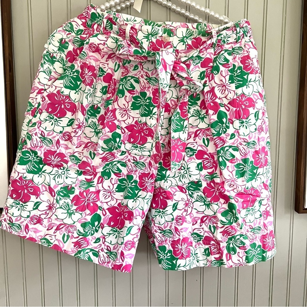 Lilly Pulitzer Resortwear Pink Green Highrise Pleated 7” Shorts Jorts